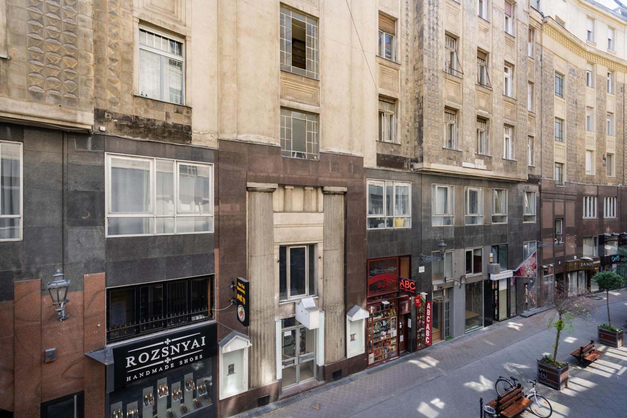 Vaci Loft Suites Budapest Luaran gambar